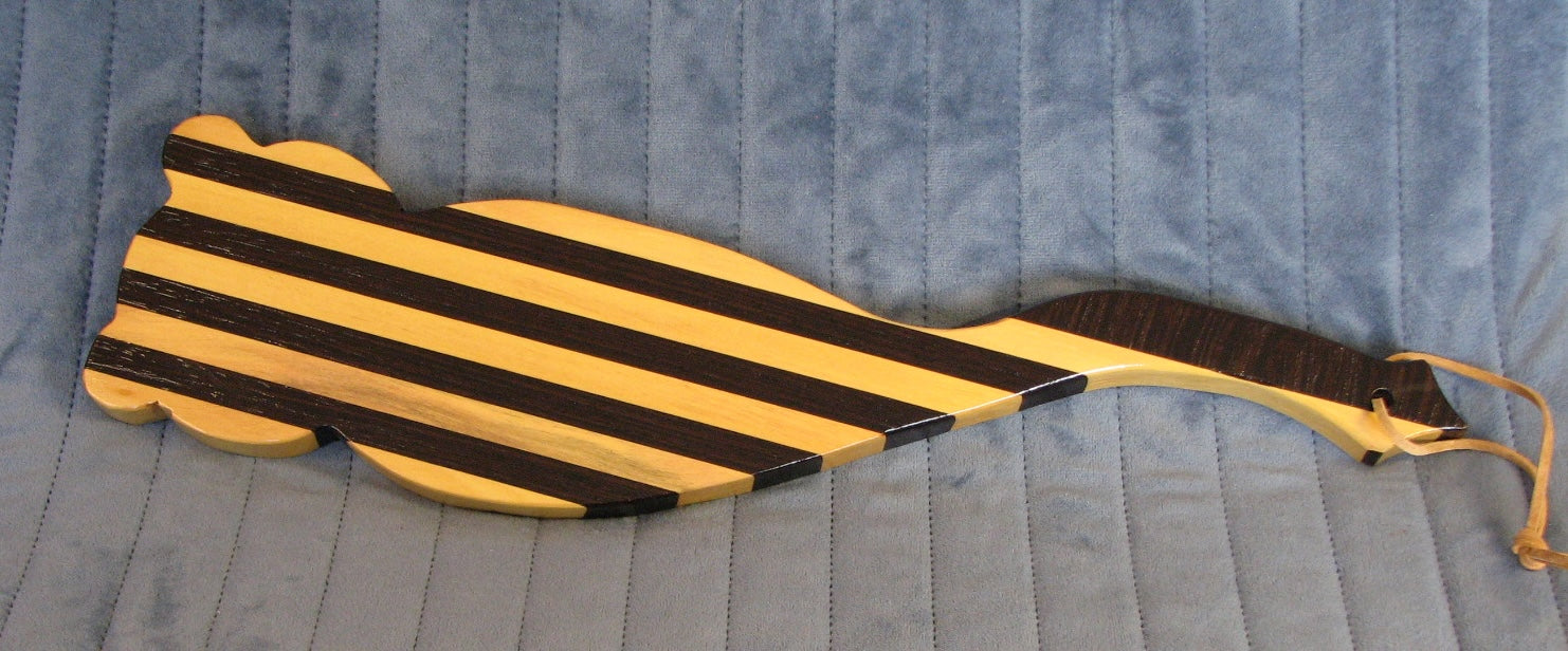 Wicked Creations Honeybear paddle - Wenge and Yellowheart
